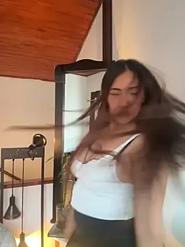 Emmily_d - Topless