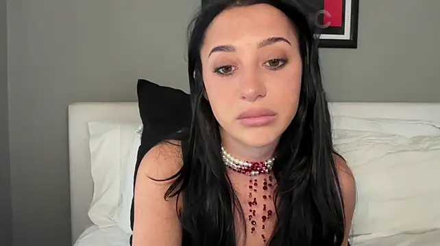 Hangoutwithvanessa - slow titty massage 😈