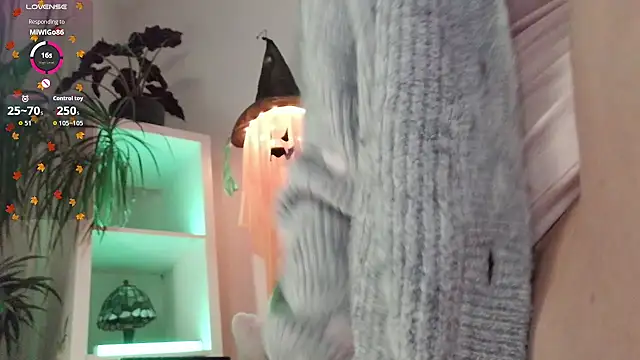 BellaXundXUwe - Domi in Pussy+ 5 Videos LT