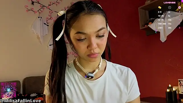 Milisaaaaa - oil show on my ass