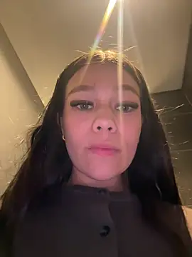 Alyshanon18 - SHOW ASS IN DOGGY🥵