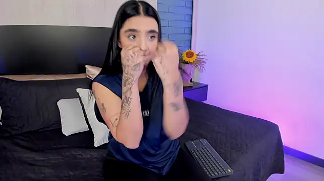 Abriil_cutee - SHOW TITS