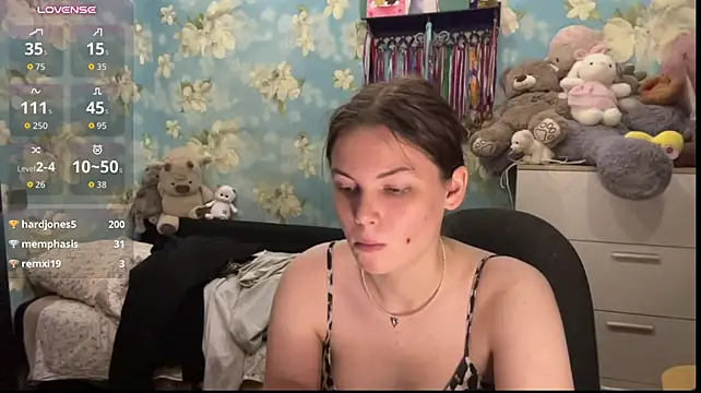 RileySpence - touch my boobs