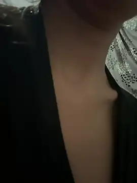Madiva_17 - Wow I want you baby🍑🍌