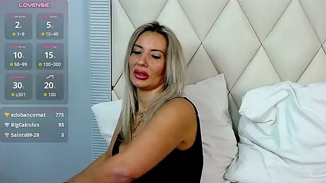 GinaBear - fuck me deep and hard