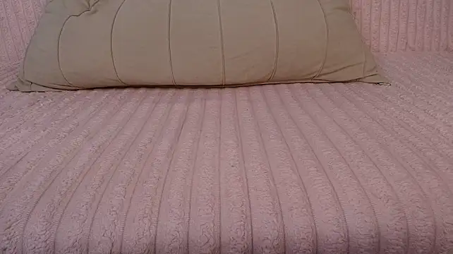 Yumikosan - oily body strip and twerk
