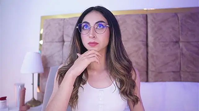 EmmaClark__ - -Oil play only on booty