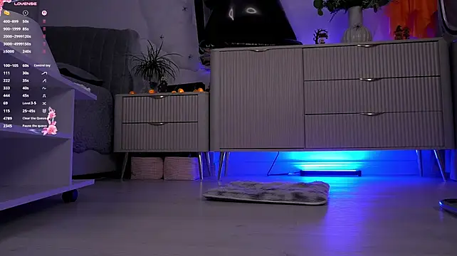 Lildiaa - No time to lose: play pussy