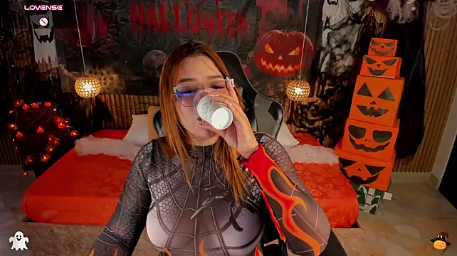 Mia_18v - MAKE ME WET PUSSY (FINGER) 🔥🔥💦