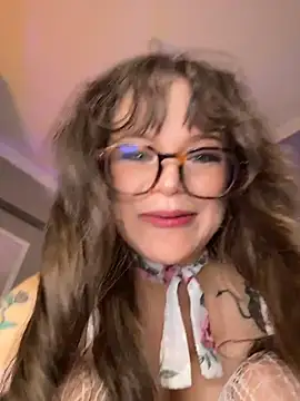 Tallulah_Kinky - Doggy, no panty, spanks till get red🙈😈