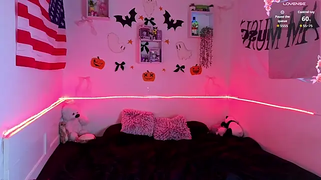 Dollypuff - Spank me if you can.