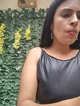 Astrid-- - Start masturbating for me
