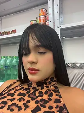 Bella-Ferrer - 5 min in doggy for you