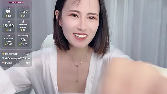 Xiaoyu-99 - 谢谢哥哥支持小雨，好开心，记得关注小雨哦