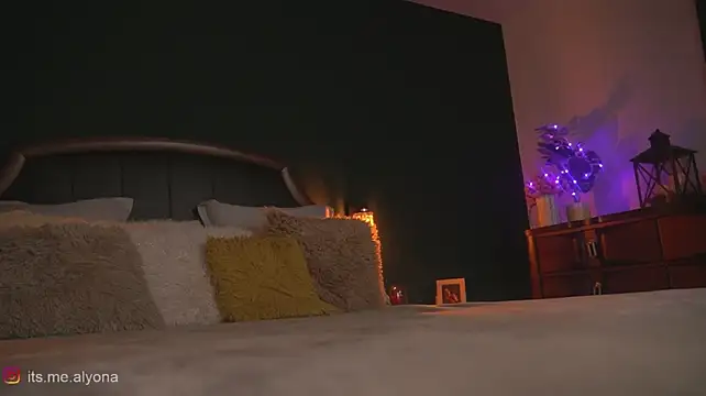 Alyonaqueen_