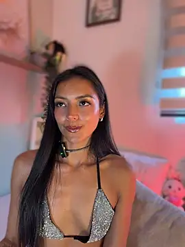 Isabella-rouse - Love face 🥰