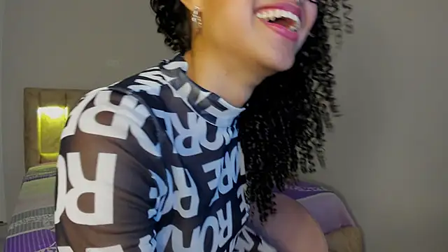 Keniia_rizz - destroy my tight pussy
