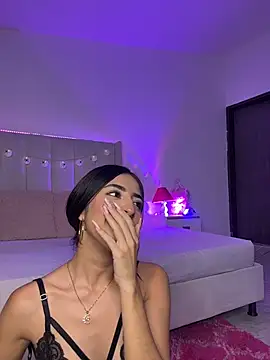 Mirandaa_Rogers - Doggy style + naked🫣🥵
