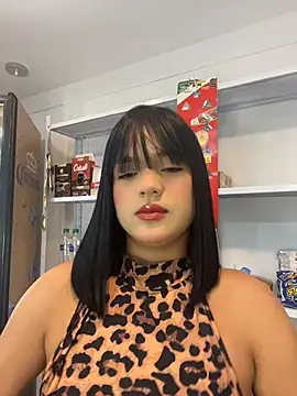 Bella-Ferrer - 5 min in doggy for you