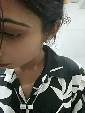 Neetuuuuu11 - Show My Face With Nude