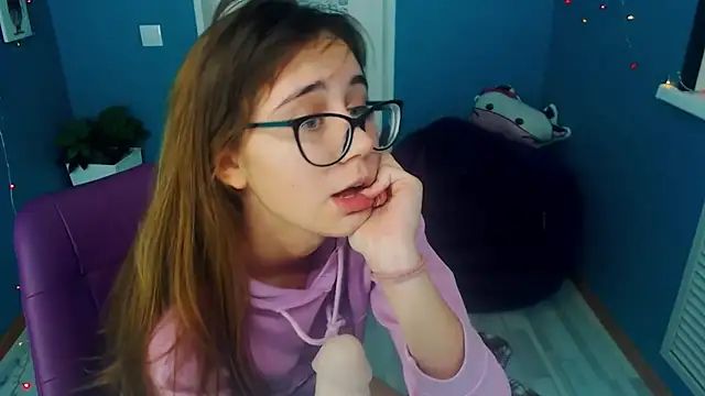 BelayaPanda - deepthroat dildo