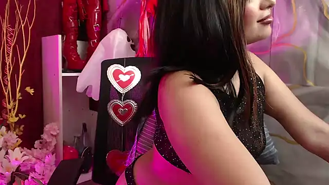 Zaraywhitmore - Pussy zoom + clit rub 3 Minutes🔥💦