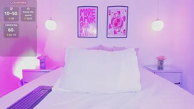 Caaty7 - SHOW ASS 🍑