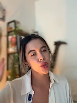 Emilia_Bakerr - 💛delicious vibes⭐️