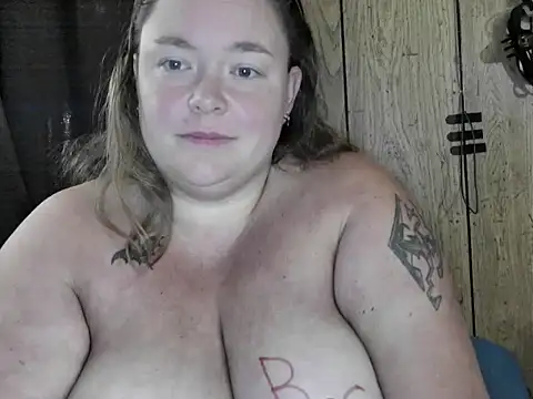 Ladylynn13 - Dildo Pussy Play 5min+Ur name on tits
