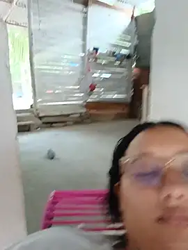 Milkingmom01 - 2 rich asses