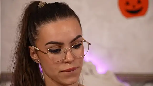 Alexxisrae - Dildo play
