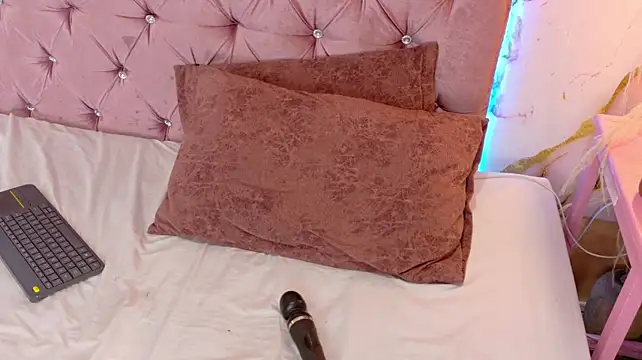 KARINAJTORRES - put dildo 😈