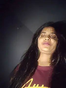 Cute_radhikaa - 200000