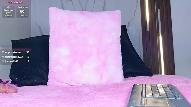 Mia_099 - Double penetration with finger + CUM🔥🍦