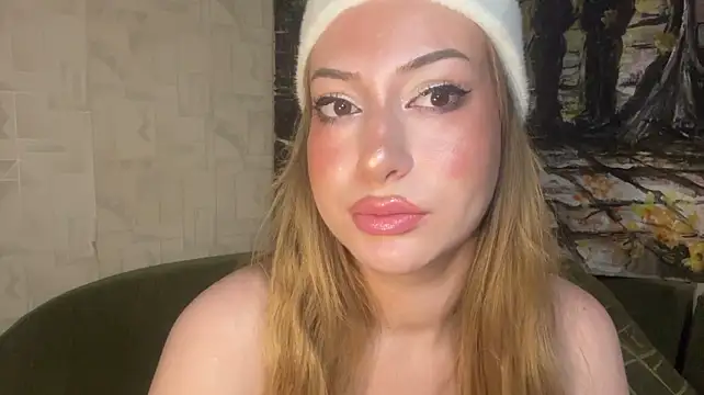 ReneeNunz - Boobies close up