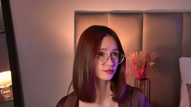 MartaBrent - more legs and ass mm
