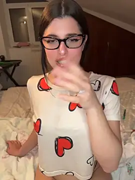 Vanessafasanellivip - Massaggio in piedi con olio (nuda)