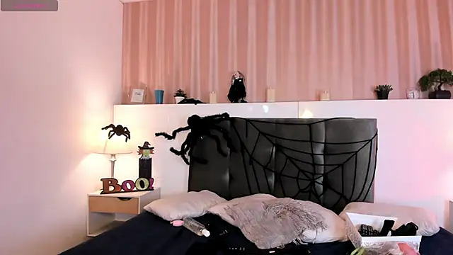 AliceMadnes - suck dildo, deepthroat saliva