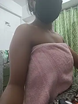 Mini-cutie - 2 fingering in ass pussy