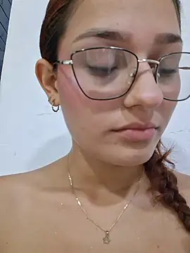 Ary-18 - Cream in my pussy