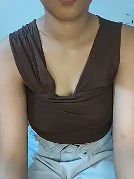 Cute_si_ladki - 2 mnt nude dance
