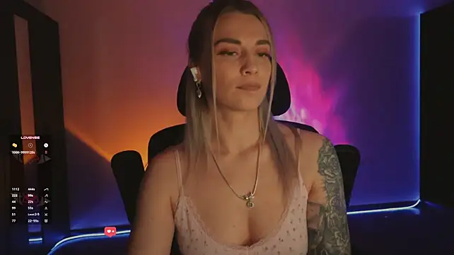 AskAlexa - gift for bday ^_^1 december) fav vibr 99