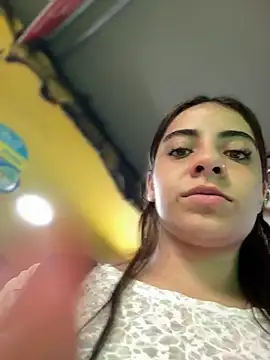 Hannacruzs - FUCK MY PUSSY IN THE BATHEROO AND SQUIRT