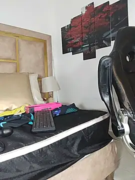 _Shirley_ - Show pussy
