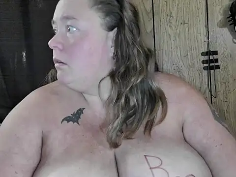 Ladylynn13 - Dildo Pussy Play 5min+Ur name on tits