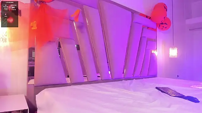 AnnitaVoss - Plug stretches my ass take x1m💦😈