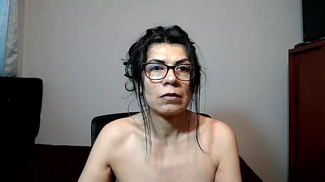 Abrilsex23 - show pussy