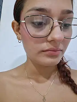 Ary-18 - Cream in my pussy