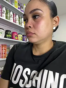 FOX_LATINA - Fingers in pussy