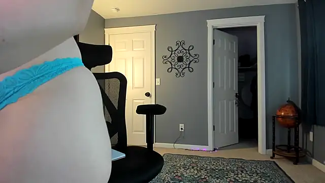 TawneySeren - Cum at goal!
